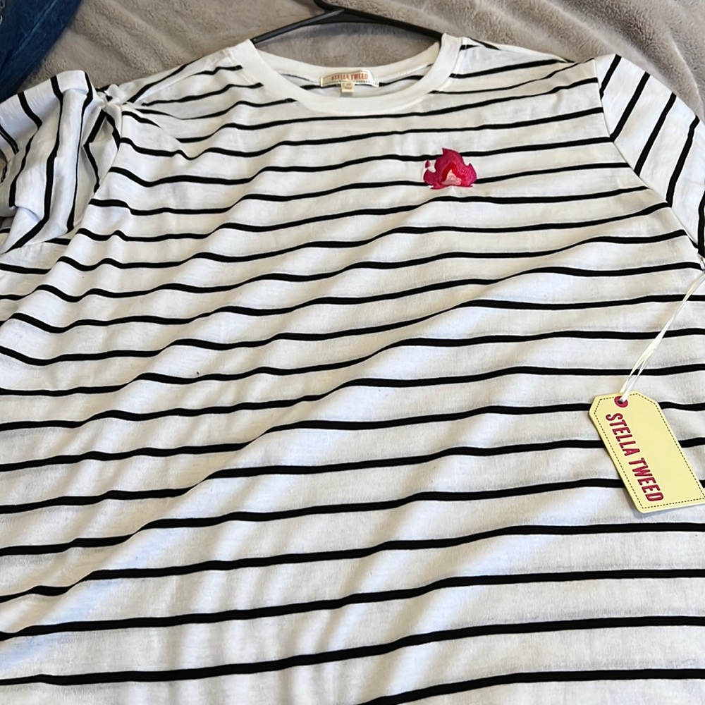 size 3x t shirt from stella tweed